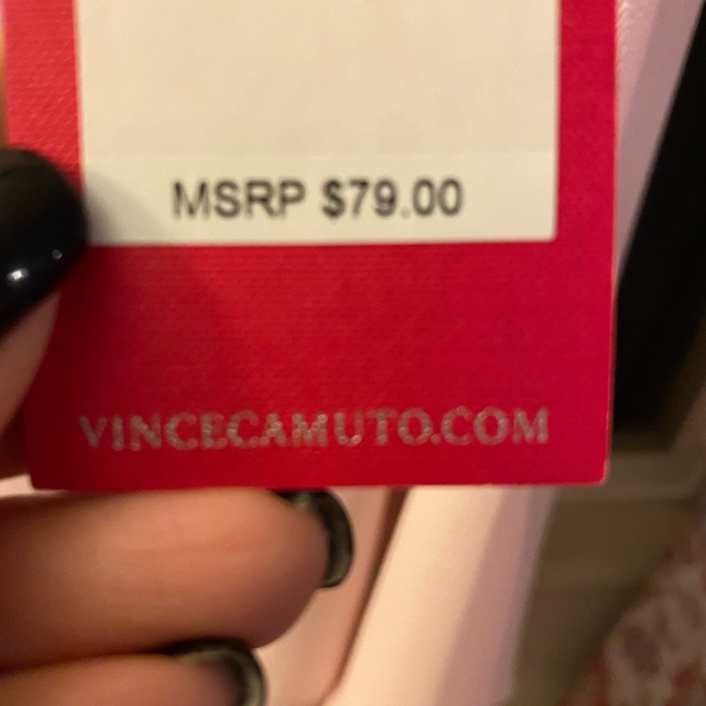 Beautiful Vince Camuto Blouse - Picture 4 of 5